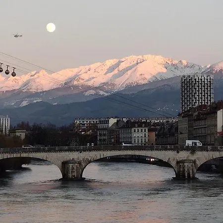 Les 3 Arches - アパート *